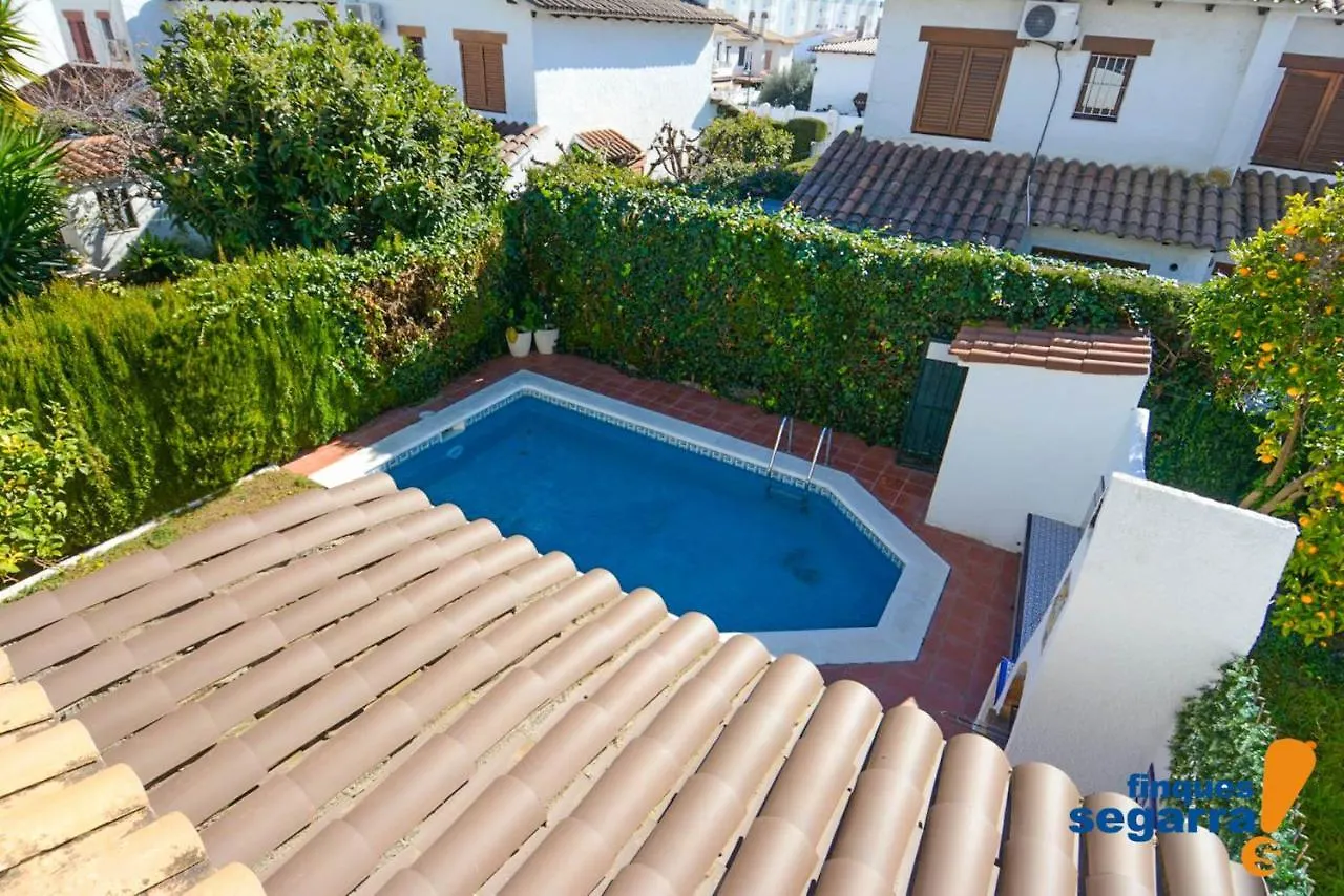 Vila Casa Marti Roda de Bará 0*,