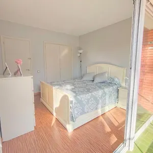 Apartamento Muy Luminoso En Segunda Línea De Mar Apartamento