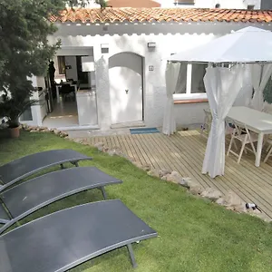 Casa En El Roc De Sant Gaieta Сasa de vacaciones